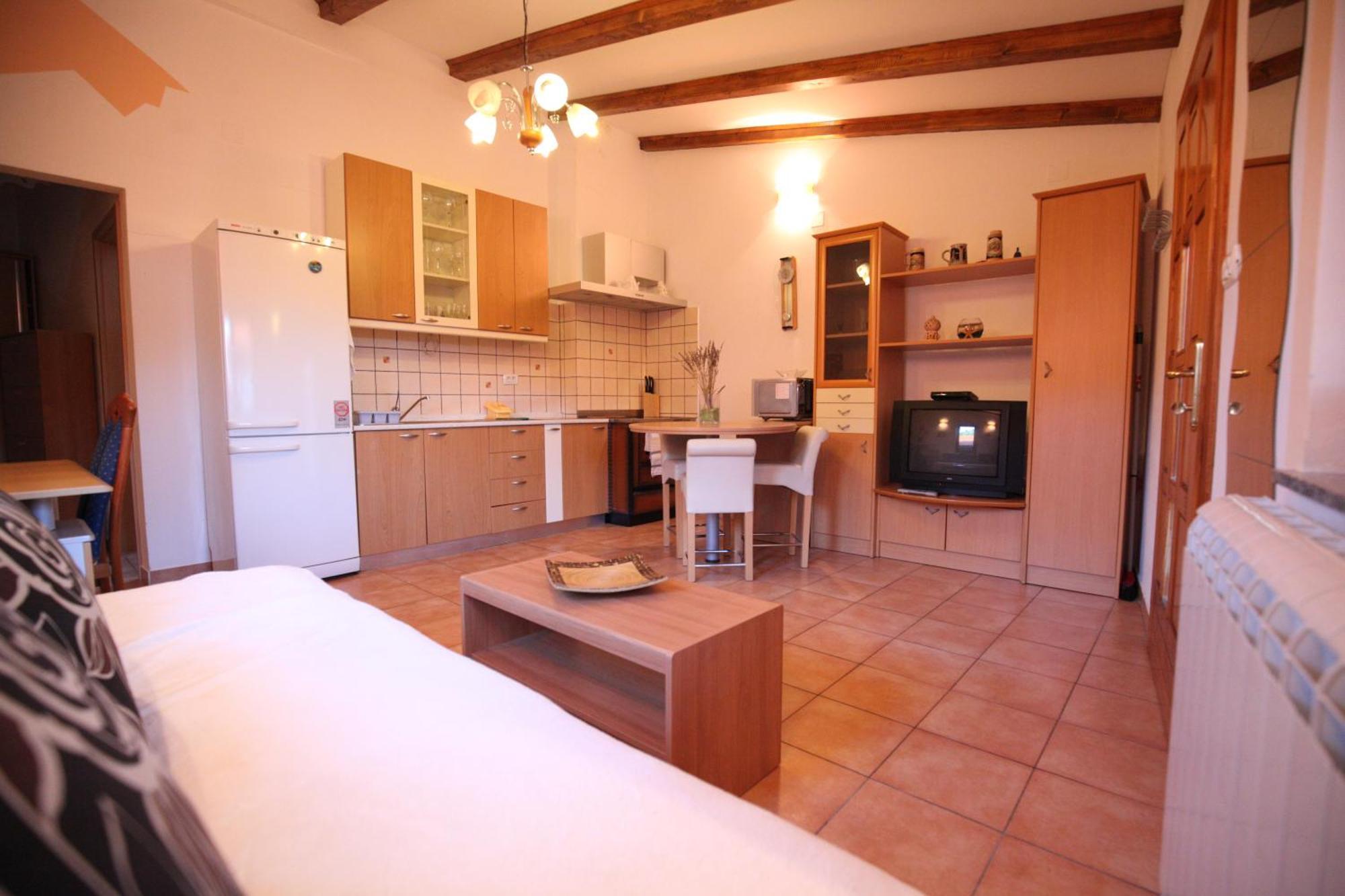 Rooms And Apartment Ambrozic Vremski Britof Esterno foto